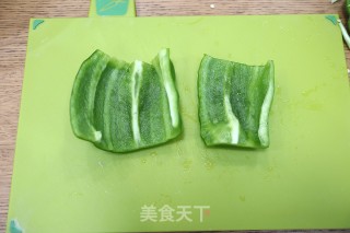 炝拌青椒土豆丝的做法步骤：4