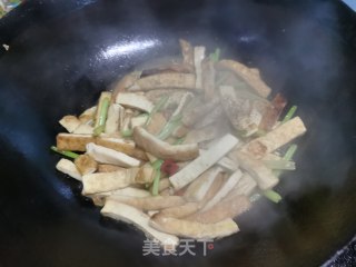 香芹白干的做法步骤：6