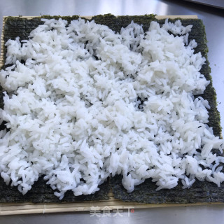 蟹肉棒紫菜包饭的做法步骤：8
