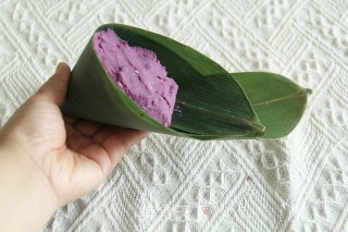 好吃不胖，新口味无糖无米紫薯芋泥蛋黄粽的做法步骤：8
