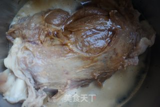 黑啤酱牛腱的做法步骤：6