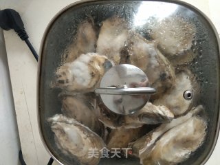 盐焗干锅生蚝的做法步骤：4