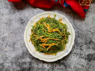 胡萝卜蒸扫帚苗的做法步骤：10