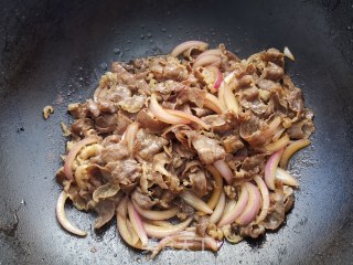 肥牛饭的做法步骤：5