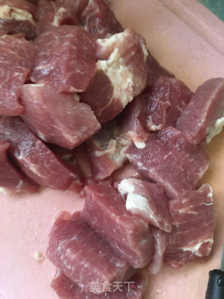 梅花肉烧鲍鱼的做法步骤：3