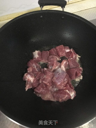 梅花肉烧鲍鱼的做法步骤：4