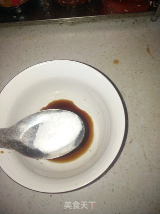 鱼香莲藕鸡丁的做法步骤：5