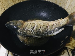豆瓣鱼的做法步骤：1