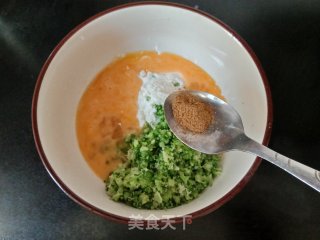 西蓝花蛋饼的做法步骤：6