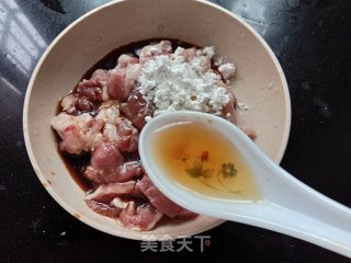 黄瓜香菇炒肉的做法步骤：4