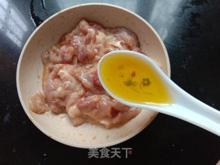 黄瓜香菇炒肉的做法步骤：5