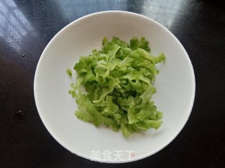 苦瓜炒牛肉的做法步骤：4