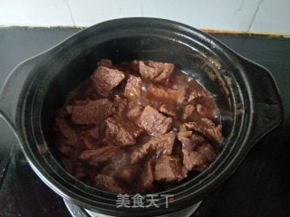 砂锅炖牛肉的做法步骤：17