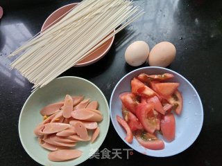 西红柿鸡蛋拌面的做法步骤：1