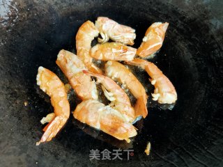 砂锅番茄土豆虾的做法步骤：6