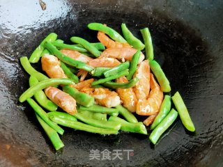 砂锅番茄土豆虾的做法步骤：7