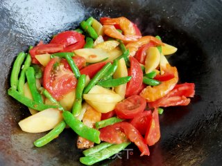 砂锅番茄土豆虾的做法步骤：9