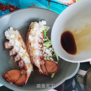 黄酒烧龙虾尾的做法步骤：10
