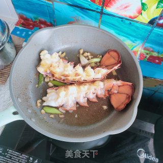 黄酒烧龙虾尾的做法步骤：12