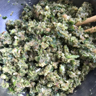 芹菜鲜肉饺子的做法步骤：6