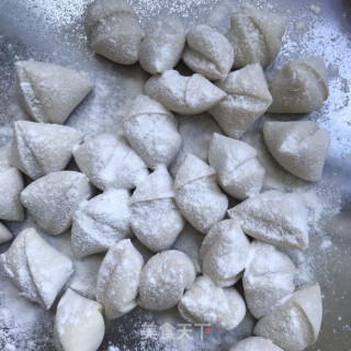 芹菜鲜肉饺子的做法步骤：7