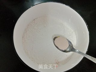 包菜小肉包的做法步骤：2