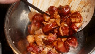 改良版三杯鸡的做法步骤：5
