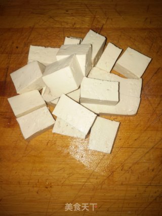 油煎碎皮豆腐的做法步骤：1