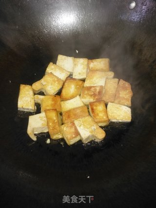 油煎碎皮豆腐的做法步骤：4