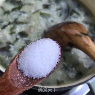 裙带菜皮蛋牛肉粥的做法步骤：12
