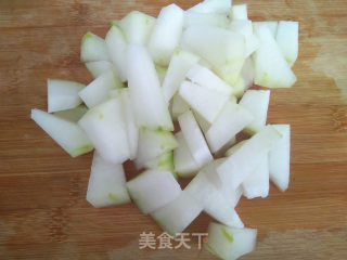 豆角烧冬瓜的做法步骤：1