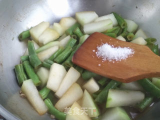 豆角烧冬瓜的做法步骤：6