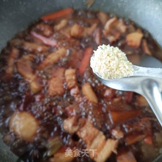 酸萝卜胡萝卜烧肉的做法步骤：14