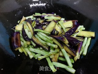 豆角烧茄子的做法步骤：7