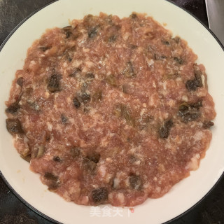 鹿茸菇蒸肉饼的做法步骤：7