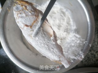 香辣黄花鱼的做法步骤：3
