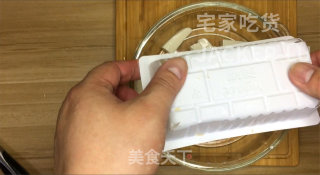 懒人版麻婆豆腐、又香又麻又辣，就着汤汁能吃两碗米饭。的做法步骤：2