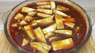 懒人版麻婆豆腐、又香又麻又辣，就着汤汁能吃两碗米饭。的做法步骤：12