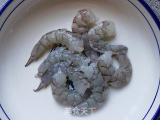 豇豆角炒虾仁的做法步骤：2