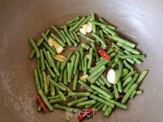 豇豆角炒虾仁的做法步骤：12