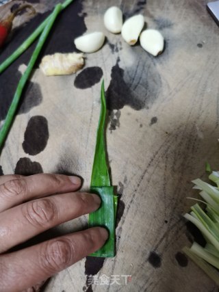 糖醋脆皮鱼的做法步骤：7