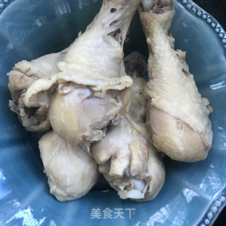 凉拌手撕鸡的做法步骤：7