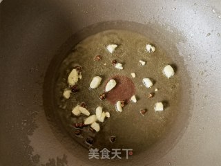 炝拌胡萝卜丝的做法步骤：5