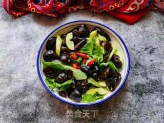 荆芥黄瓜拌木耳的做法步骤：9