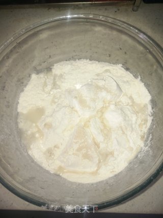 意式酵头恰巴塔（拖鞋面包）的做法步骤：1