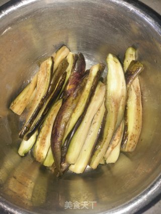 鱼香切条的做法步骤：3