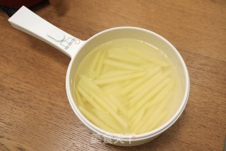 空气炸鸡翅&薯条的做法步骤：12