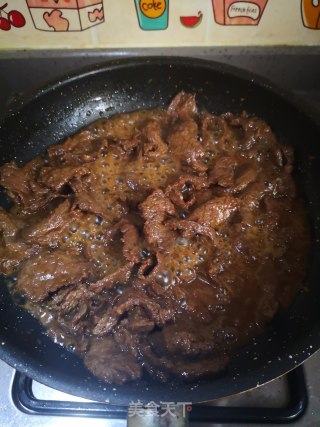 双椒牛肉的做法步骤：9