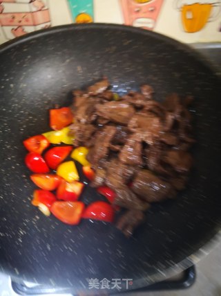 双椒牛肉的做法步骤：10