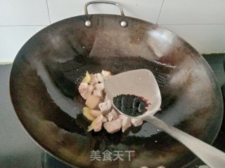 砂锅毛豆猪肉的做法步骤：7